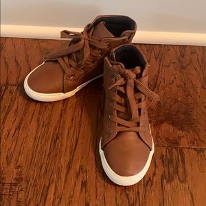Boys Cat & Jack size 11 slide on sneakers
